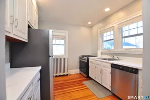 1395 Boulevard, West Hartford, CT 06119 - Photo 21