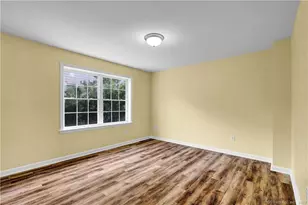 220 Alder St, Waterbury, CT 06708 - Photo 5