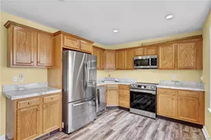 220 Alder St, Waterbury, CT 06708 - Photo 19