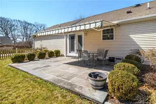 217 Highlawn Rd, Fairfield, CT 06824 - Photo 23