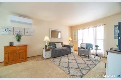 72 Glendale Avenue, Middletown, CT 06457 - Photo 3