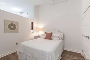 15 Dinah St, West Hartford, CT 06107 - Photo 5