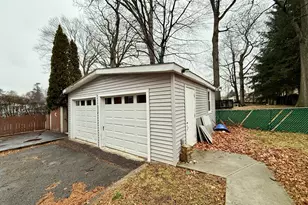 26 Victory St, Bridgeport, CT 06606 - Photo 31