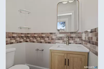 213 West Broad Street, Stamford, CT 06902 - Photo 15