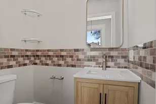 213 W Broad St, Stamford, CT 06902 - Photo 15