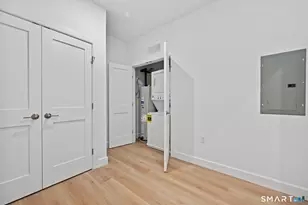 131 Beach Rd, Fairfield, CT 06824 - Photo 23