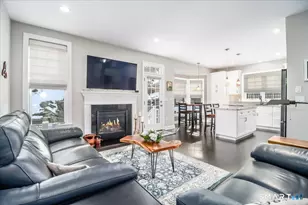 32 Hunting Ridge Ln, Bethel, CT 06801 - Photo 11