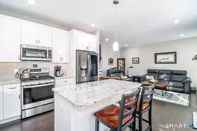 32 Hunting Ridge Lane #32, Bethel, CT 06801 - Photo 15