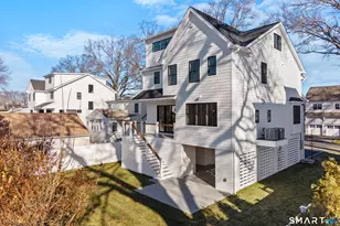 110 Pratt St, Fairfield, CT 06824 - Photo 29