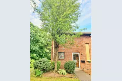 218 Wakefield Circle #218, East Hartford, CT 06118 - Photo 1