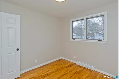 2 Pearl St Extension, Enfield, CT 06082 - Photo 35