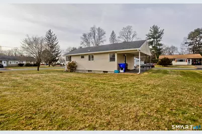 2 Pearl St Extension, Enfield, CT 06082 - Photo 37