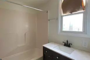 54 North Ave, Meriden, CT 06451 - Photo 9