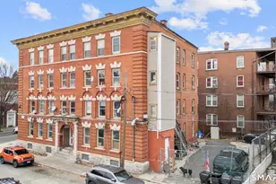 48 Mitchell Ave, Waterbury, CT 06710 - Photo 7