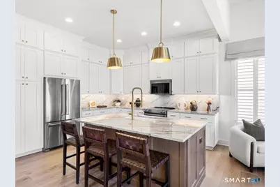 8 Holly Ridge Way Lot #82, Danbury, CT 06810 - Photo 3