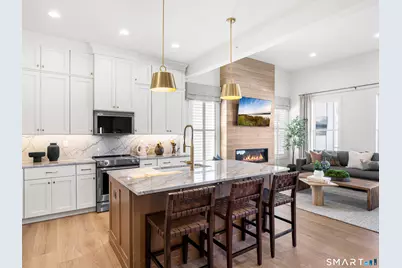 8 Holly Ridge Way Lot #82, Danbury, CT 06810 - Photo 7