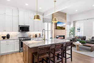 8 Holly Ridge Way, Danbury, CT 06810 - Photo 7