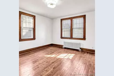 48 Scofield Avenue, Bridgeport, CT 06605 - Photo 5