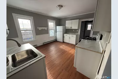 130 West Avenue #3, Stratford, CT 06615 - Photo 7