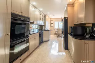 3200 Park Ave, Bridgeport, CT 06604 - Photo 11