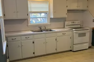 19 Ann St, Manchester, CT 06040 - Photo 7