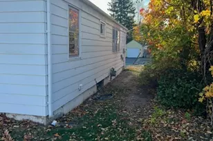 19 Ann St, Manchester, CT 06040 - Photo 3