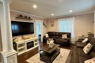 38 Wooster Heights, Danbury, CT 06810 - Photo 3