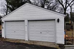 2 Sharren Ln, Enfield, CT 06082 - Photo 17