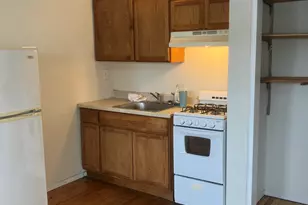 324 Strawberry Hill Ave, Norwalk, CT 06851 - Photo 3