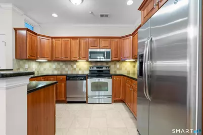 95 South Ridge Lane #D101, Berlin, CT 06037 - Photo 7