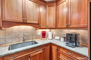 25 Williamsburg Cir, Madison, CT 06443 - Photo 25