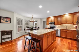 25 Williamsburg Cir, Madison, CT 06443 - Photo 27