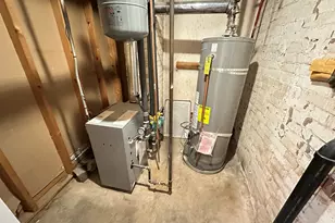 40 Oak St, Windsor Locks, CT 06096 - Photo 17