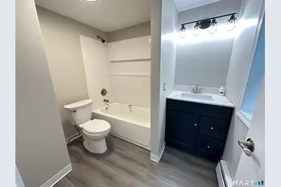 40 Oak Street #1, Windsor Locks, CT 06096 - Photo 15