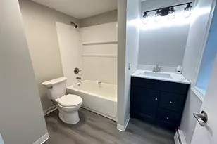 40 Oak St, Windsor Locks, CT 06096 - Photo 15