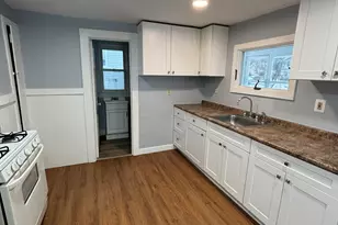 126 Main St, Plymouth, CT 06786 - Photo 3