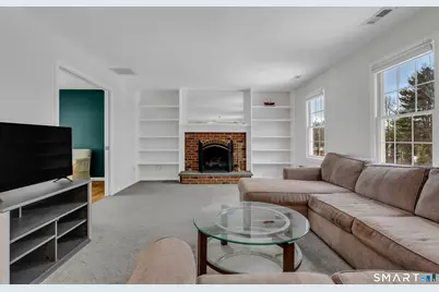 10 Melissa Drive, North Haven, CT 06473 - Photo 11