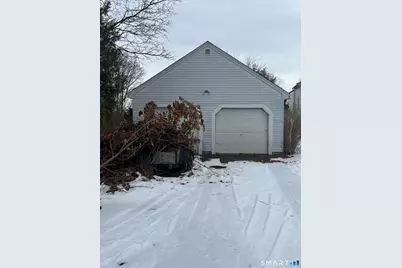 101 Ridgefield Street, Meriden, CT 06450 - Photo 3