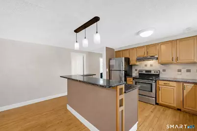 20 Forest Drive, Wethersfield, CT 06109 - Photo 5