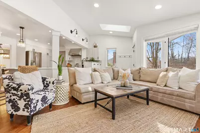 12 Field Crest Road, New Canaan, CT 06840 - Photo 5