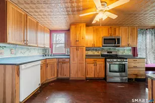 80 Ward St, Naugatuck, CT 06770 - Photo 7