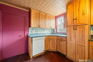 80 Ward St, Naugatuck, CT 06770 - Photo 9