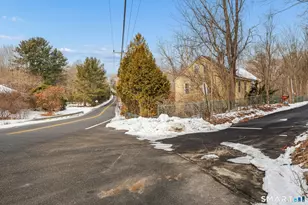 5 Town House Rd Ext, Lisbon, CT 06351 - Photo 7