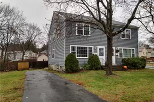 18 Alyssa Ln, Fairfield, CT 06825 - Photo 1