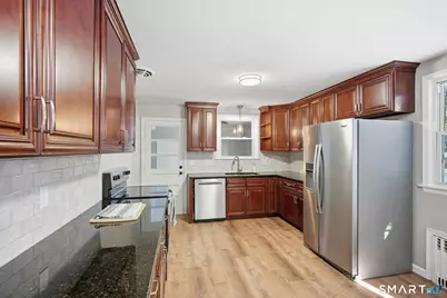 26 Hickory Drive, Windsor, CT 06095 - Photo 9