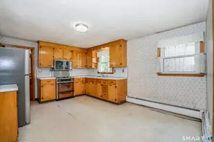 681 Main St, Newington, CT 06111 - Photo 7