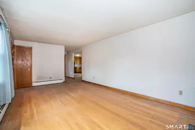 681 Main Street, Newington, CT 06111 - Photo 5