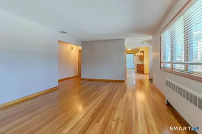 21 Chestnut Road, Newington, CT 06111 - Photo 3