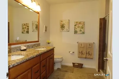 115 Center Meadow Lane #115, Danbury, CT 06810 - Photo 9