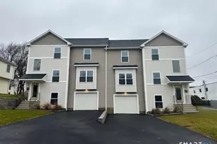 62 Soundview Ave, Fairfield, CT 06825 - Photo 1